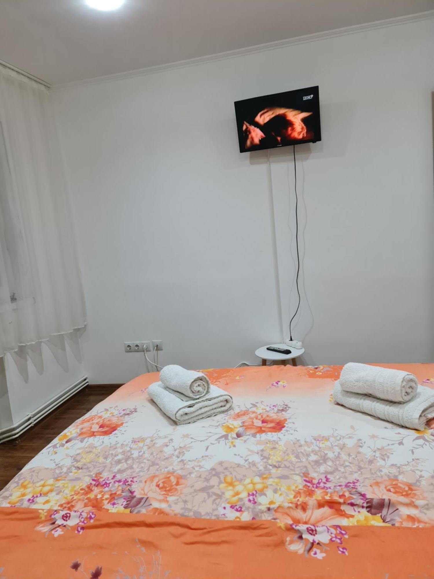 Apartament Modern Cristina&Jessica Mediaş Exterior foto